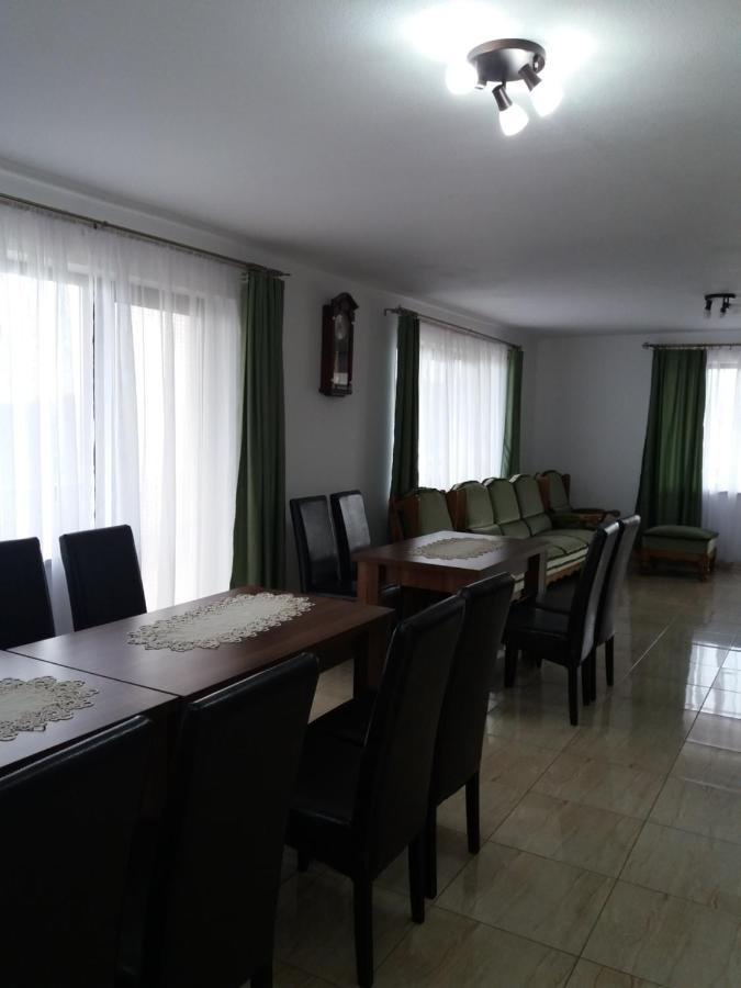 Vila Aloman เซเบช ภายนอก รูปภาพ